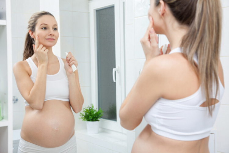 Grossesse et beauté : Quels soins adopter pour mon visage ?