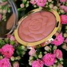 Swatch de cosmetic-madness : Rose Powder Blush, Milani