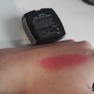 Swatch de Valentine.D : Powder Blush, NYX