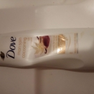 Swatch de Hananas : Lait Nourrissant Mon Soin Cocooning, Dove