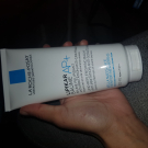 Swatch de MISS TeSteUse  : Lipikar baume AP  Baume relipidant anti-irritations anti-grattage, La Roche-Posay