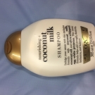 Swatch de Testeuse beaute party  : Coconut milk, OGX®