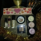 Swatch de zahia maz : Love Flush Blush Set, Too Faced