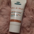 Swatch de Fafaa : Rêve de Miel - Crème mains et ongles -, Nuxe