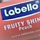 Swatch de Linab7 : Fruity Shine, Labello