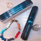 Swatch de Esprit d'Azur : Velvet Noir - Mascara Volume Spectaculaire, Marc Jacobs Beauty