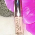 Swatch de Mariamakeup : Anticernes Naked Skin, Urban Decay