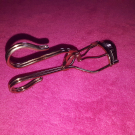 Swatch de audreydtz : PROFESSIONAL EYE LASH CURLER, Emite make up
