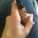 Swatch de blaugranana : Pro Longwear Anti-cernes, Mac