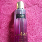 Swatch de audreydtz : Brume parfumée Love Addict, Victoria's secret