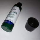 Swatch de flfl90 : Soin de Nuit Réparateur Arbre à Thé, The Body Shop