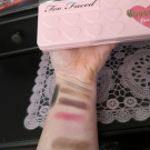 Swatch de Vir_ginie62 : Chocolate bar - Palette de fards à paupières, Too Faced