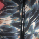 Swatch de Itsnotmilq : Aqua XL - Crayon Yeux Extra Longue Tenue, Make Up For Ever
