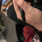 Swatch de Elsadcls : Tattoo Liner - Eyeliner liquide, KAT VON D BEAUTY
