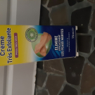 Swatch de Serge45 : Crème très exfoliante, Scholl