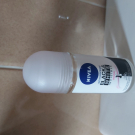 Swatch de Camillelps66 : Invisible for black and white, Nivea