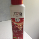 Swatch de zenna_alplt : Shampoing protection couleur et soin, Lavera