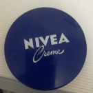 Swatch de anissafraise : Nivea Crème, Nivea