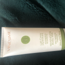 Swatch de Catarina : Lait Corps Hydratant aux Polyphenols de Chardonnay, Vinésime