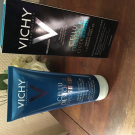 Swatch de 4et3font9 : Action intégrale vergeture, Vichy dercos