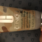 Swatch de Jasssss : BB Cream Base Protectrice Quotidienne Anti-âge SPF 30, Clinique