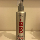 Swatch de Marsi.L : Spray thermo-protecteur osis, Schwarzkopf