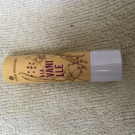 Swatch de Meriieem : Baume Lèvres Karité, Yves Rocher