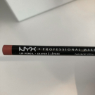 Swatch de liliie9 : Lip Liner - Crayon à Lèvres, NYX