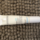 Swatch de Roxii : Hyalu B5 La Roche-Posay, SKinceuticals Filorga Clinique La Roche-Posay Vich