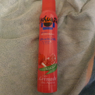 Swatch de Nadou35 : Déodorant Spray à la Pulpe de Grenade Vitalisante des Açores, Ushuaia