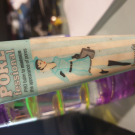 Swatch de Elodie de So Belle : The POREfessional - Base de Teint, Benefit Cosmetics