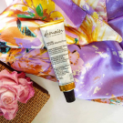 Swatch de Marichka : Soin Hydratant Visage Anti-oxydant Eclat Universel, DEMAIN BEAUTY
