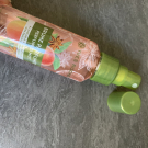 Swatch de camillediaz2001 : Brume Parfumée Corps & Cheveux Pêche & Anis Etoilé, Yves Rocher