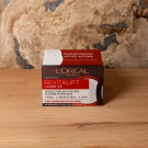Swatch de cri59150 : Revitalift laser ×3 disques peeling anti-âge, L'Oréal Paris