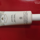 Swatch de Ganache : Soin Buste Miel & Caféine, Apicia Paris