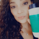 Swatch de leiteceline.cl : Shampooing low poo pour cheveux frisés ou crépus Lumina, Natura Brasil