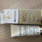 Swatch de zenna_alplt : Exfoliant enzymatique Ati-Âge global, Centifolia