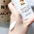 Swatch de Fivequinox : Lait autobronzant Fake It, Madara