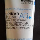 Swatch de Kacha : Lipikar baume AP  Baume relipidant anti-irritations anti-grattage, La Roche-Posay