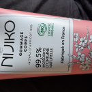 Swatch de LoudeCool : Gommage Corps Bio à l'Abricot - Nijiko, BYS Maquillage