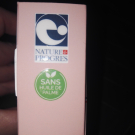 Swatch de Paillettes cosmiques : Savon bio ,peau très fragile,amande douce, Le Petit Carré Français