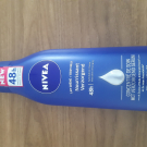 Swatch de chourisse : Lait Crème Nourrissant, Nivea