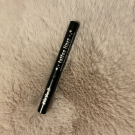 Swatch de chabrqt : Tattoo Liner - Eyeliner liquide, KAT VON D BEAUTY
