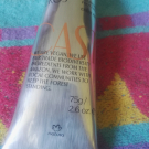 Swatch de Paillettes cosmiques : Crèmes pieds Ekos Castanha, Natura Brasil