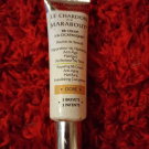 Swatch de Amanite : Le Chardon et le Marabout - BB cream à la Cicatrisone, Garancia