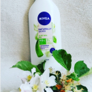 Swatch de Pascale64100 : Naturally good - Aloe vera bio, Nivea