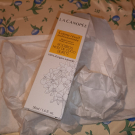 Swatch de Paillettes cosmiques : Crème réveil Multivitaminée, La Canopée