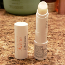 Swatch de Agnes15 : Stick Lèvres au Cold Cream, Avène