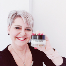 Swatch de Angeliquetesteuse : Crème Royale Nutrition Riche, Ella Bache