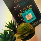 Swatch de Kosovoo : Aqua magnifica - Essence botanique perfectrice de peau Bio, Sanoflore